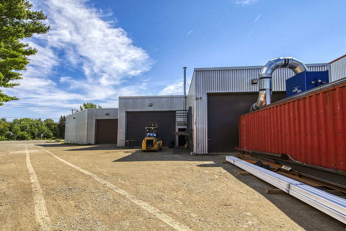 171-75_2021-09-28_de lIndustrie_arriere-01 (4)