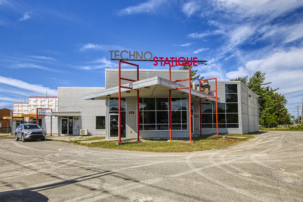 171, rue De l&rsquo;Industrie, <br>Saint-Lin-Laurentides, Qc, J5M 2E6