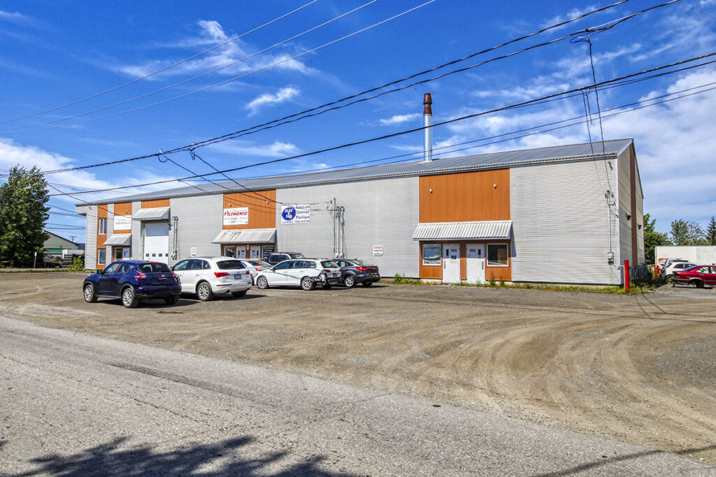 193 - 210, rue De l'industrie, Saint-Lin-Laurentides, Qc, J5M 2E6