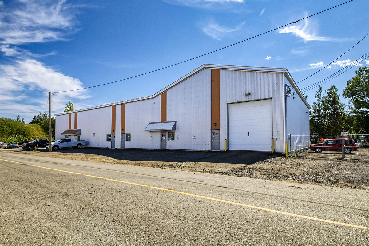 254, rue de l&rsquo;Entreprise,<br>Saint-Lin-Laurentides, Qc, J5M 2E6