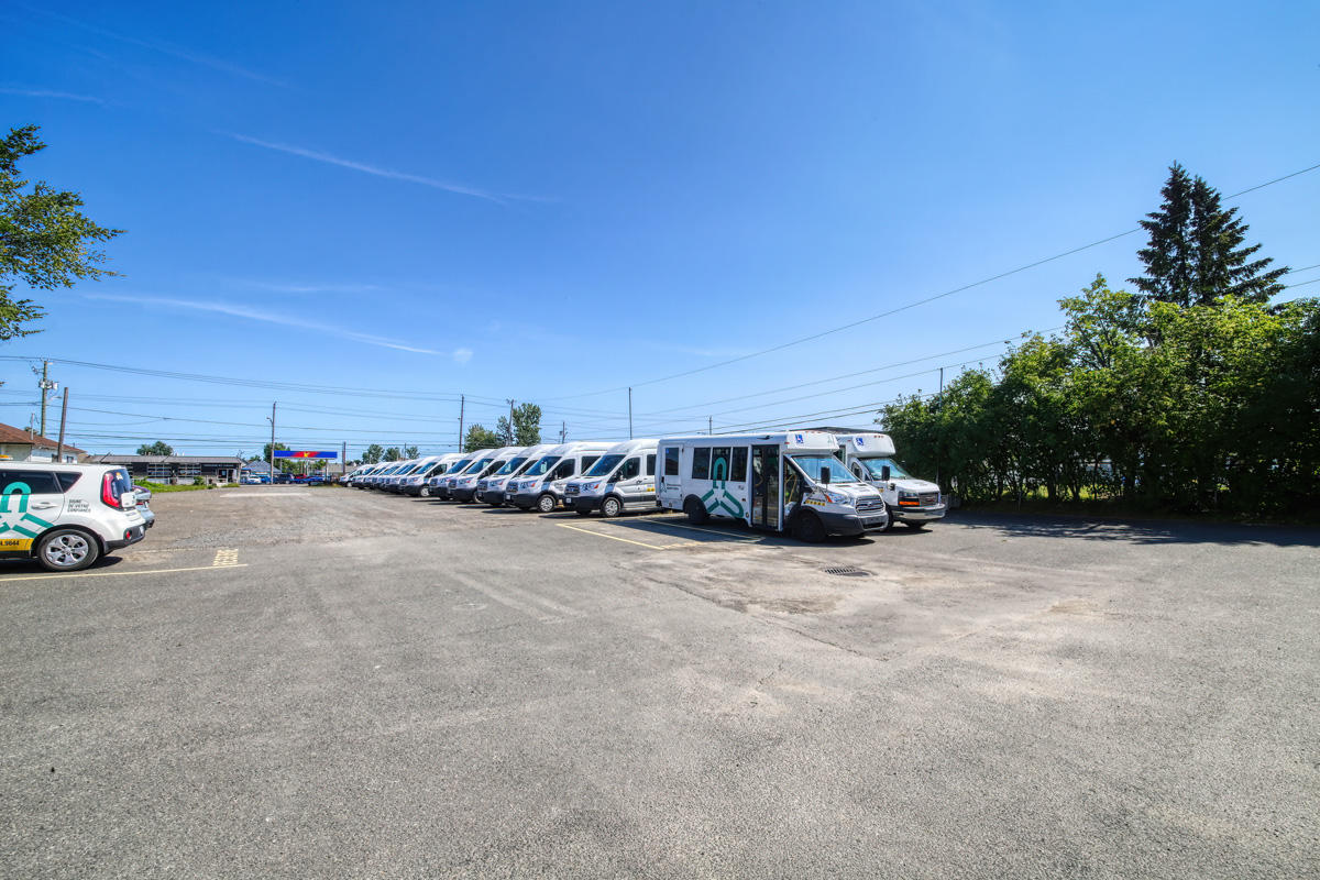 12229-Cure-Labelle-06