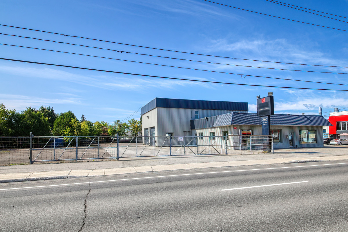 13560-Cure-Labelle-01-1