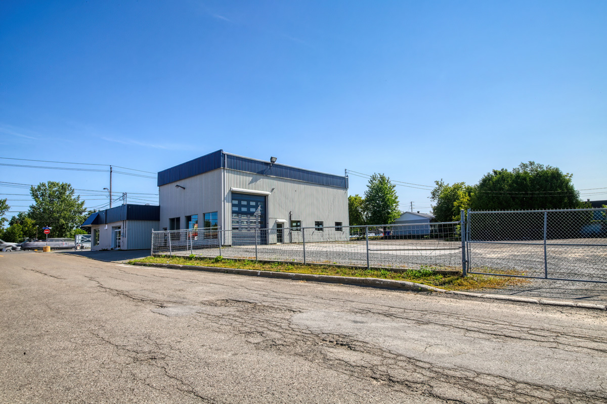 13560-Cure-Labelle-09-1