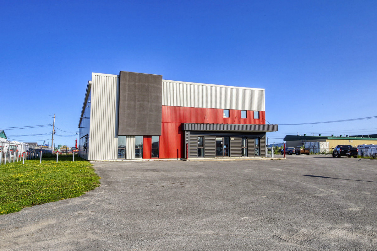 17 515, rue de la Paix, <br>Mirabel, Qc, J7J 1M3