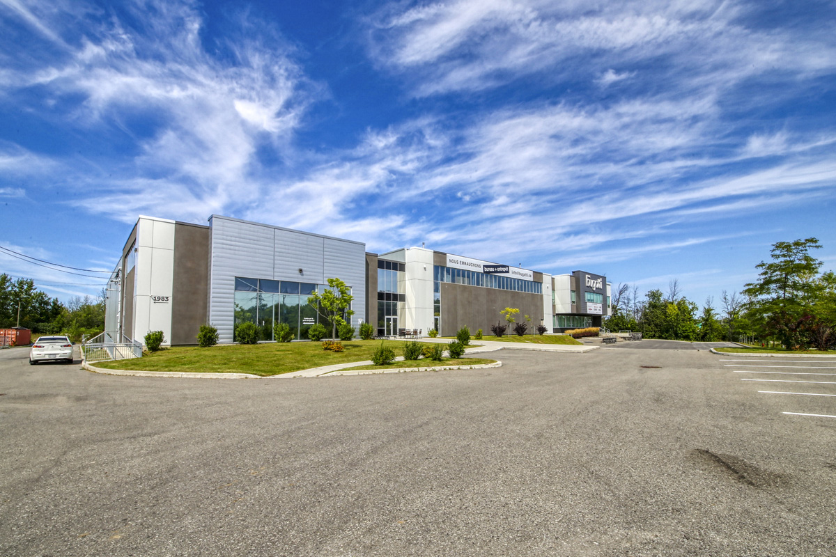 1963-83-Lionel-Bertrand-04