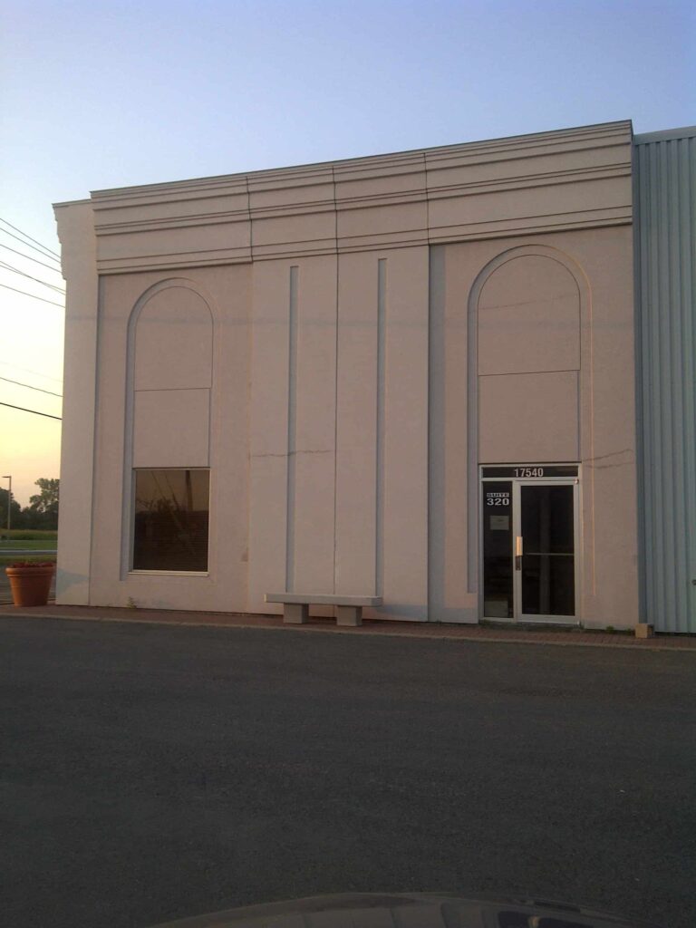 17540, rue Charles, suite 320, Mirabel