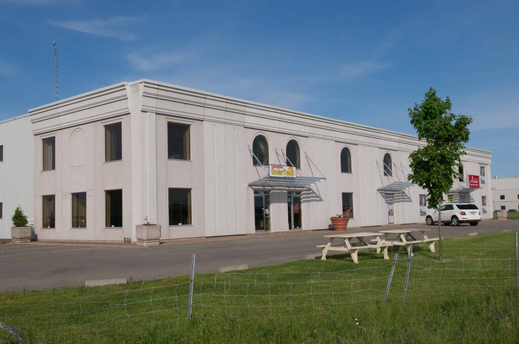 Immeuble_17510, rue Charles, Mirabel