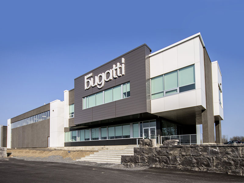 1983, boul. Lionel-Bertrand, <br>Boisbriand, Qc, J7H 1N8