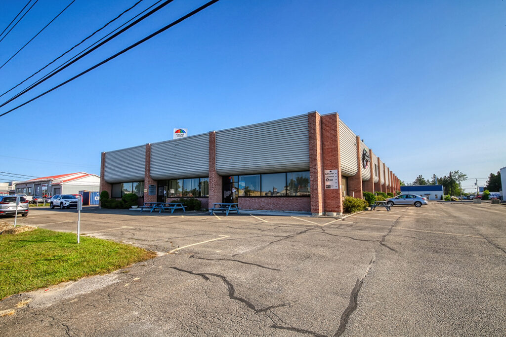 14 163, boul. du Curé-Labelle, Mirabel, Qc, J7J 1M3